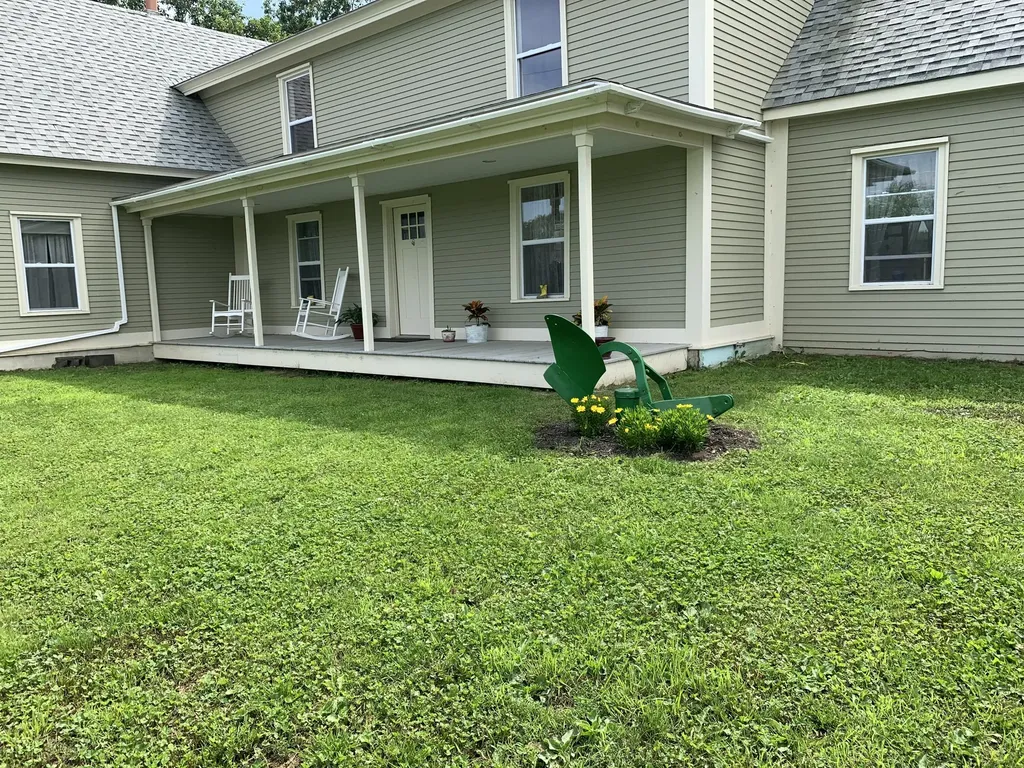 600 Manktown Road Waldoboro ME 04572