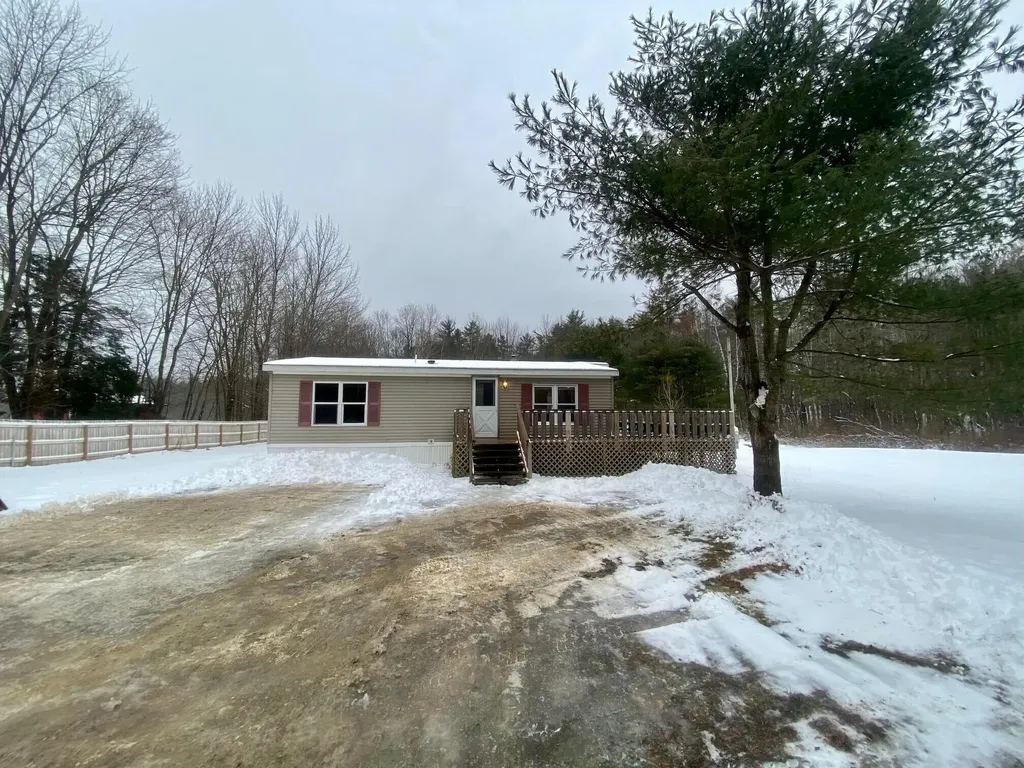 1119 Richmond Road Litchfield ME 04350
