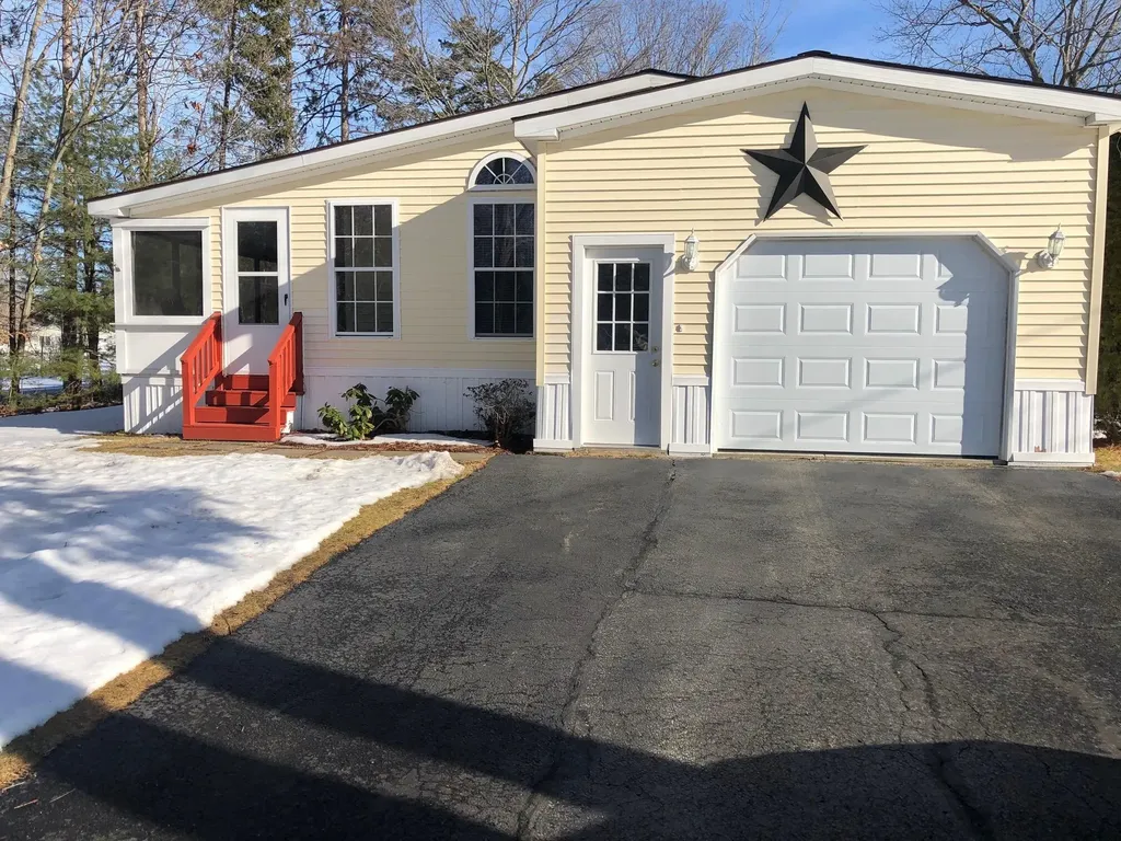 44 Lady Slipper Lane Alfred ME 04002