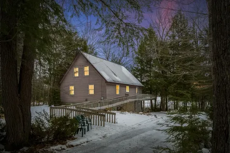 360 Quiet Harbor Road Readfield ME 04355