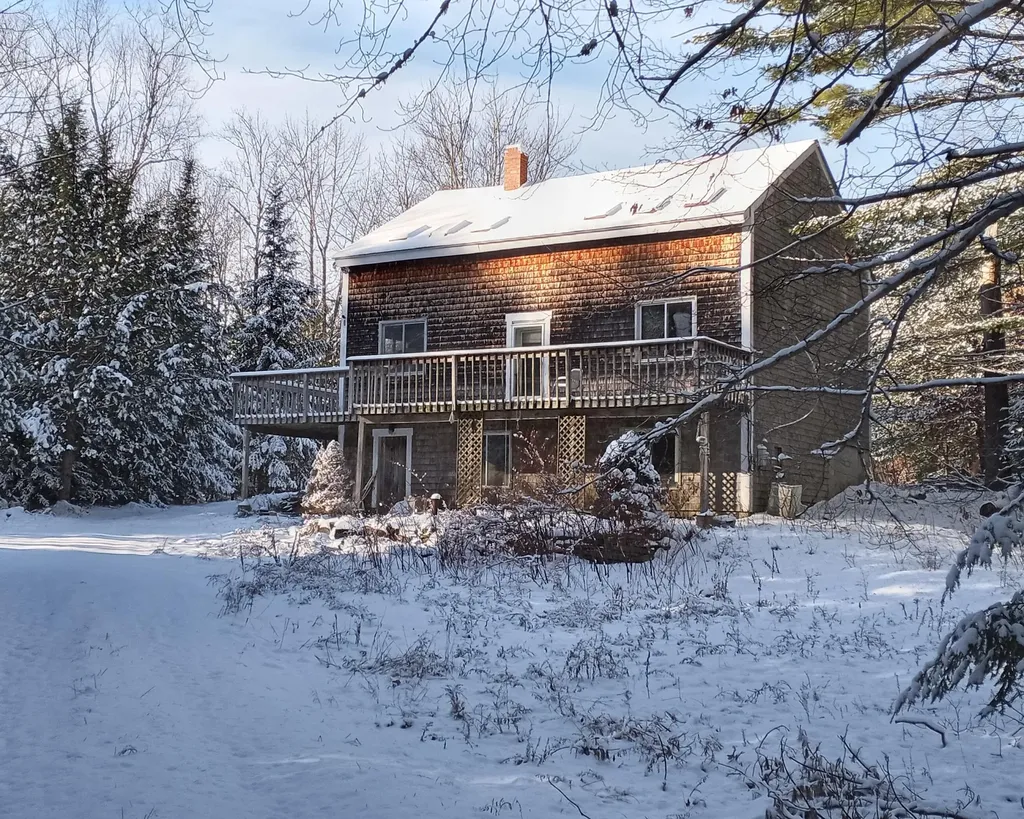 40 Forest Road Newcastle ME 04553