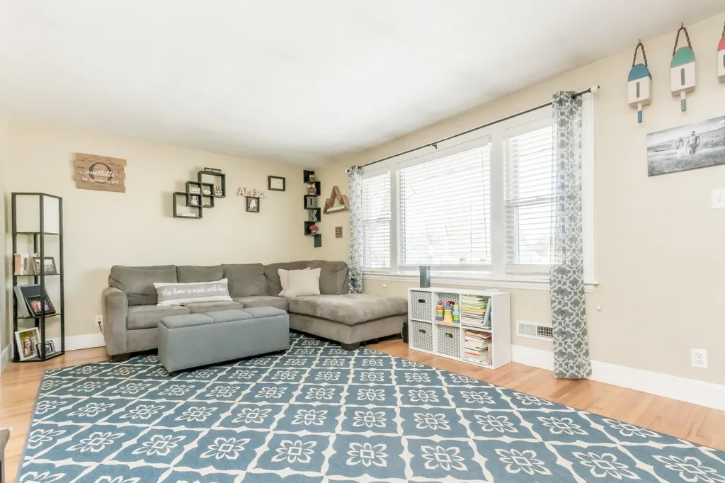116 W Pleasant Street Westbrook ME 04092