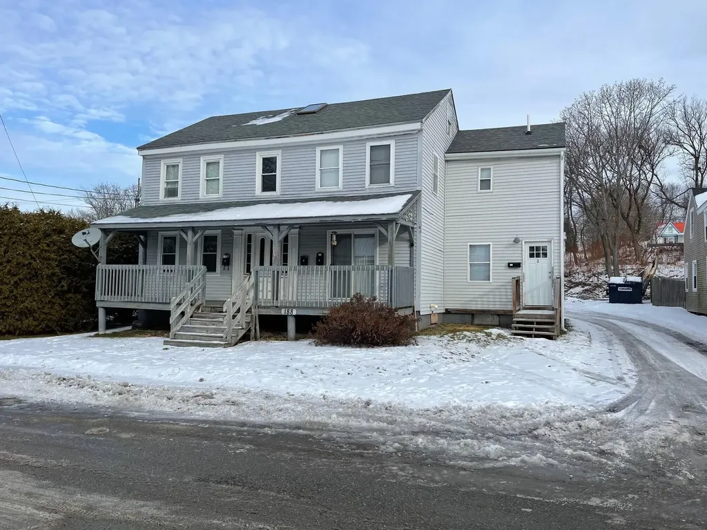 188 Center Street Brewer ME 04412