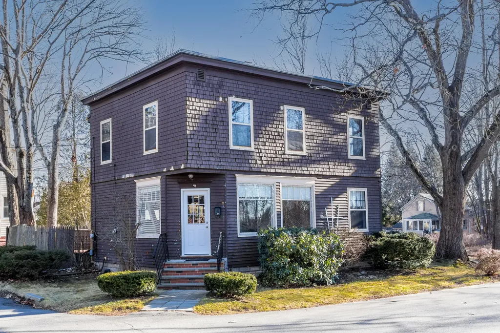 91 Woodlawn Avenue Portland ME 04103