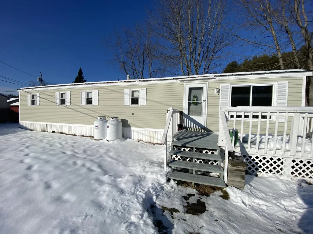 50 Gleed Drive Brunswick ME 04011