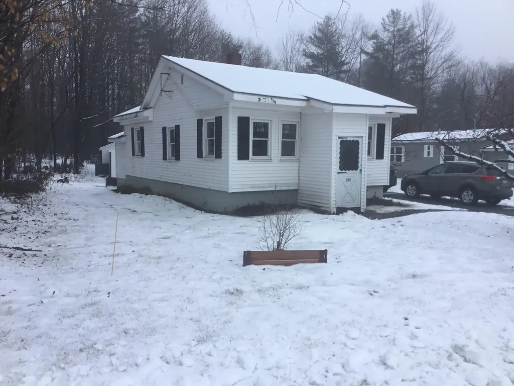 212 Lincoln Street Pittsfield ME 04967