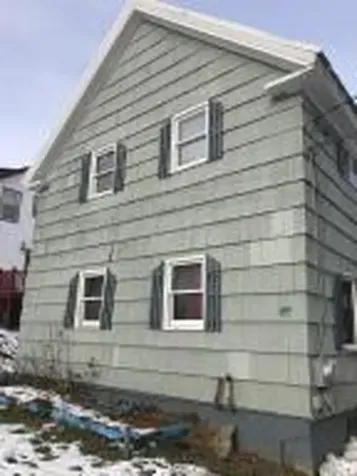 30 Osborne Street Fairfield ME 04937