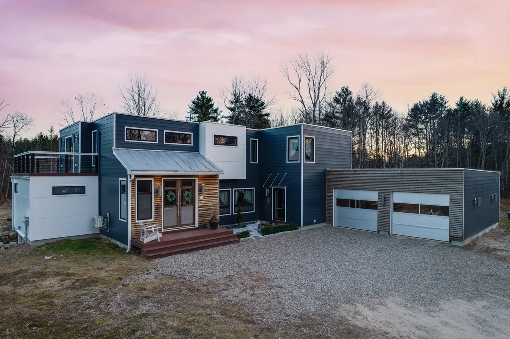 7 Angeltun Lane Gorham ME 04038