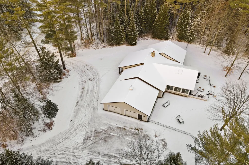 16 Forest Drive Bethel ME 04217