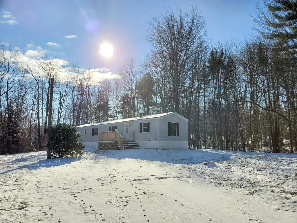 10 Deer Run Lane Litchfield ME 04350