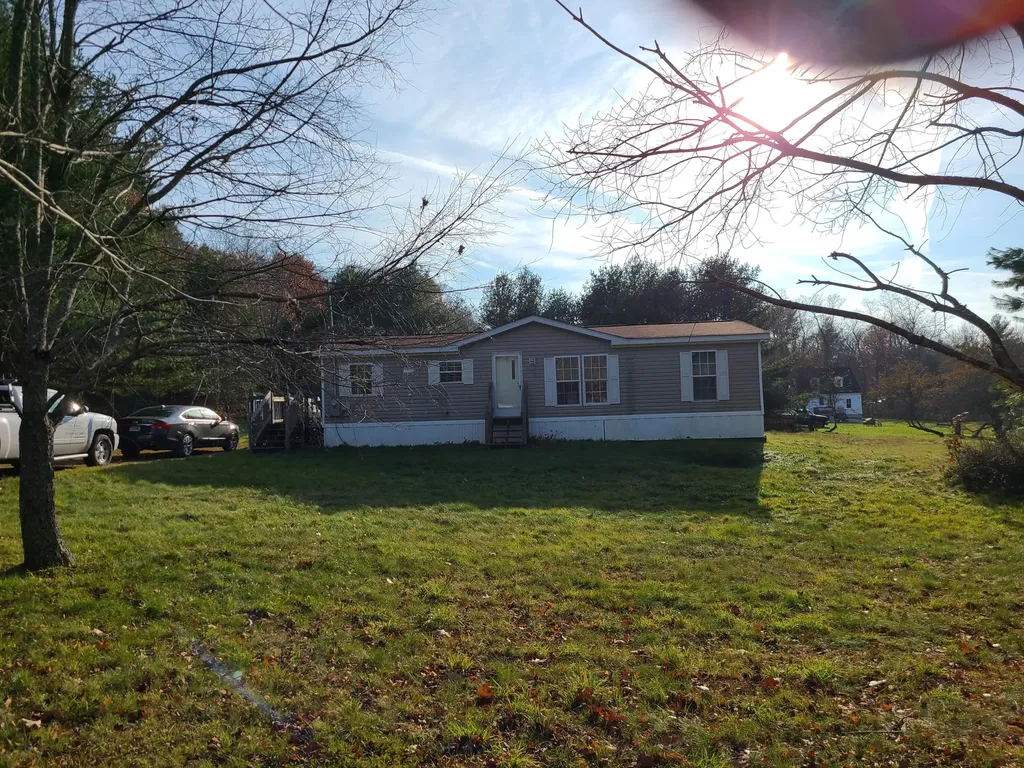 25 Blueberry Lane Dresden ME 04342