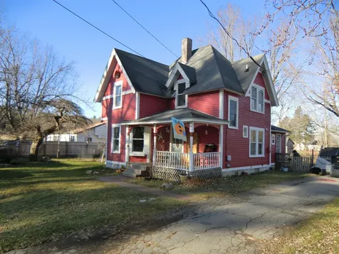 21 Bartlett Street Gardiner ME 04345