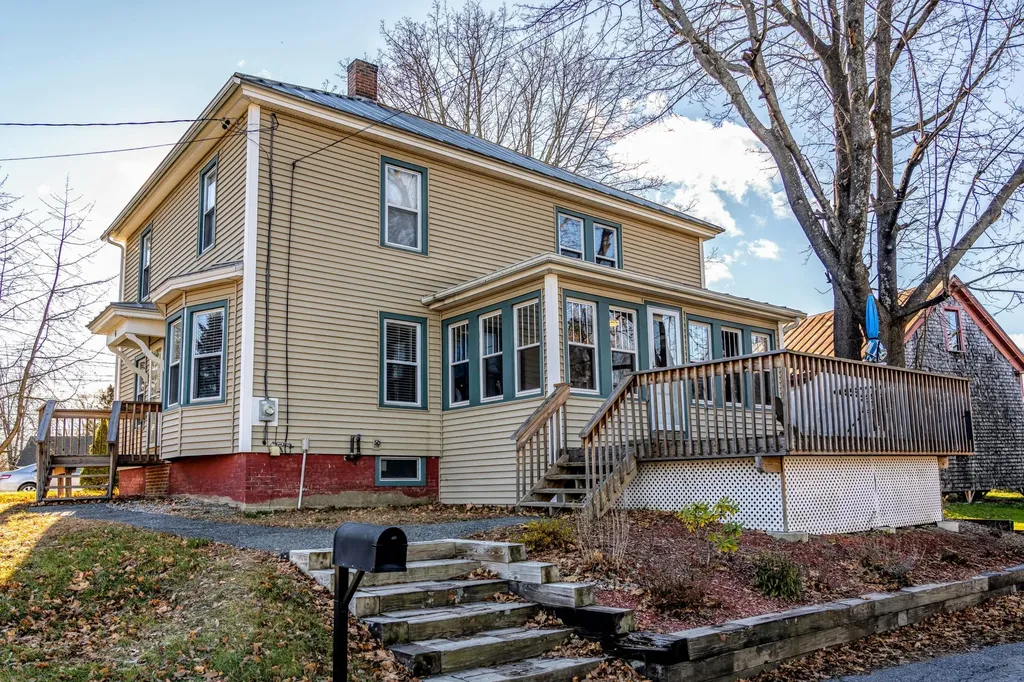 6 Morrison Avenue Waterville ME 04901