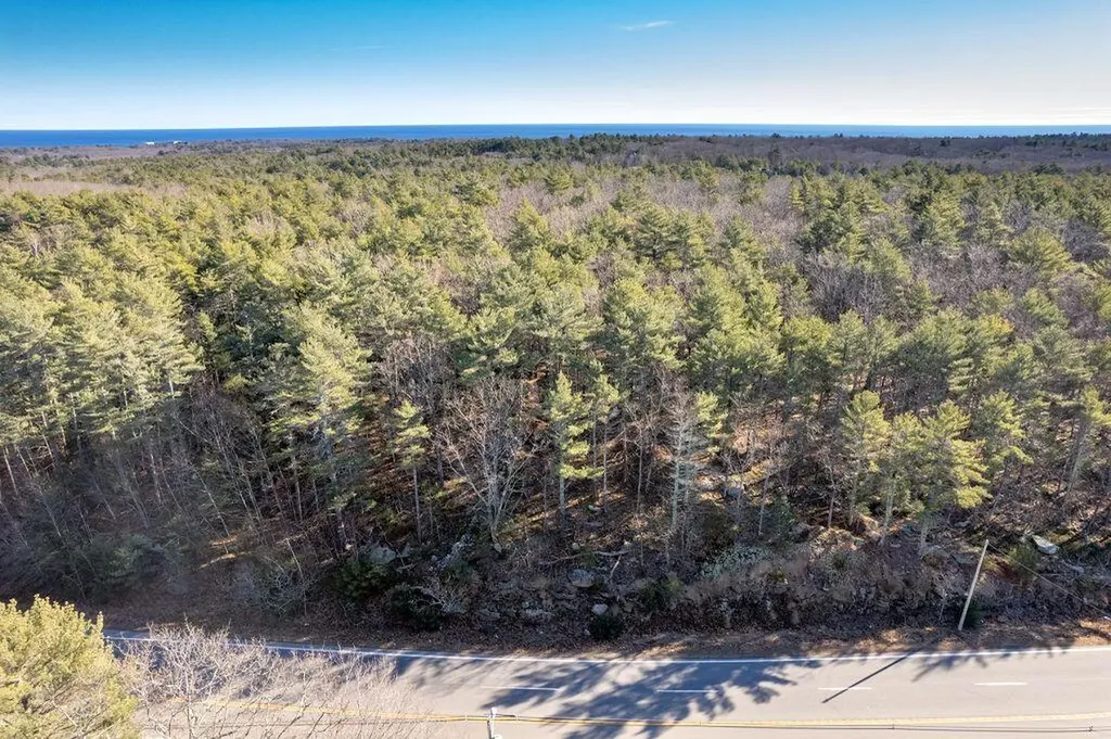 1751 Us Route 1 York ME 03902