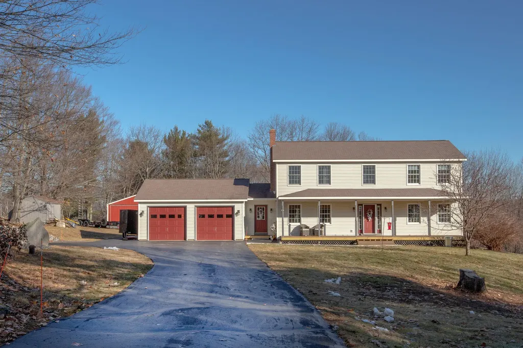 673 Brighton Hill Road Minot ME 04258