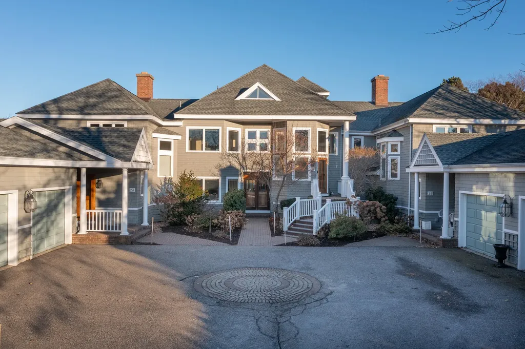 25 Atlantic Drive Scarborough ME 04074