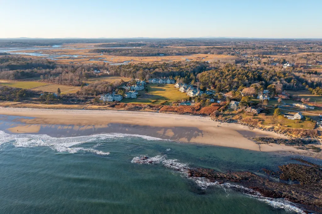 25 Atlantic Drive Scarborough ME 04074