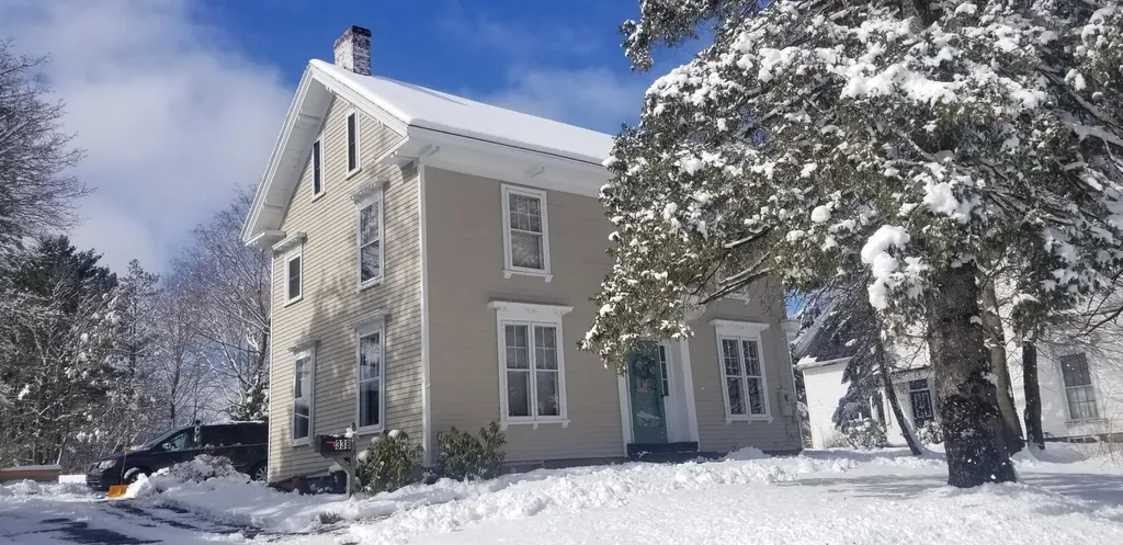338 Ohio Street Bangor ME 04401