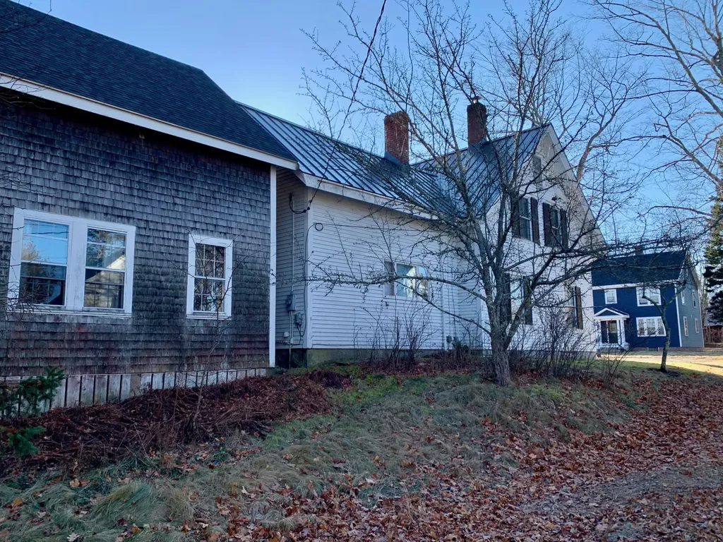 25 Cooper Street Machias ME 04654