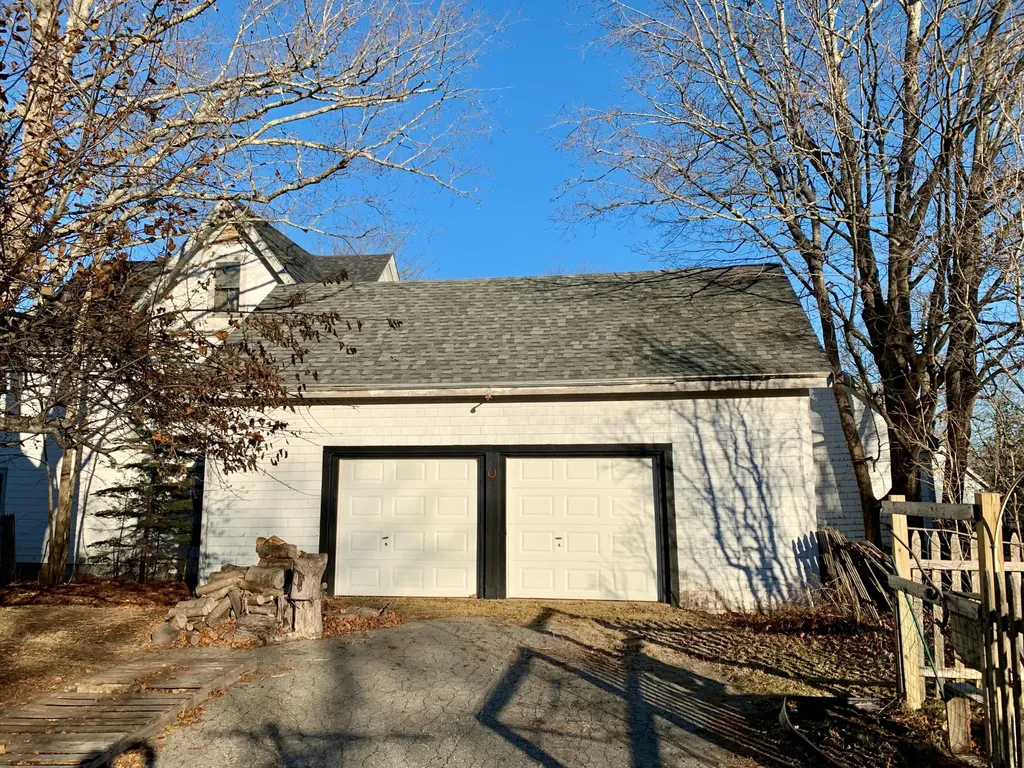 25 Cooper Street Machias ME 04654