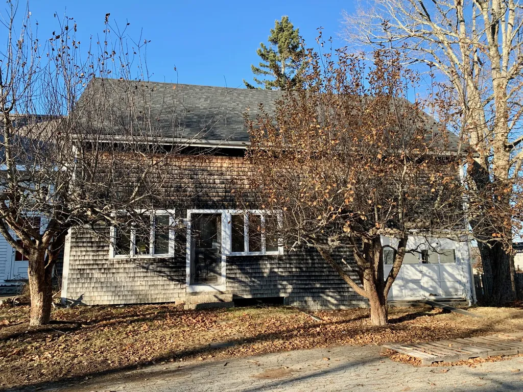 25 Cooper Street Machias ME 04654