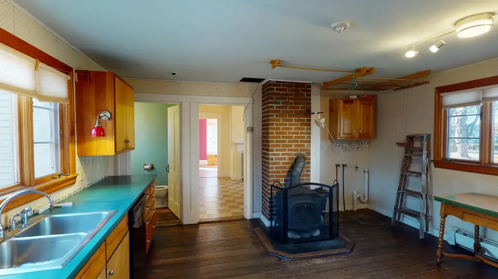 25 Cooper Street Machias ME 04654