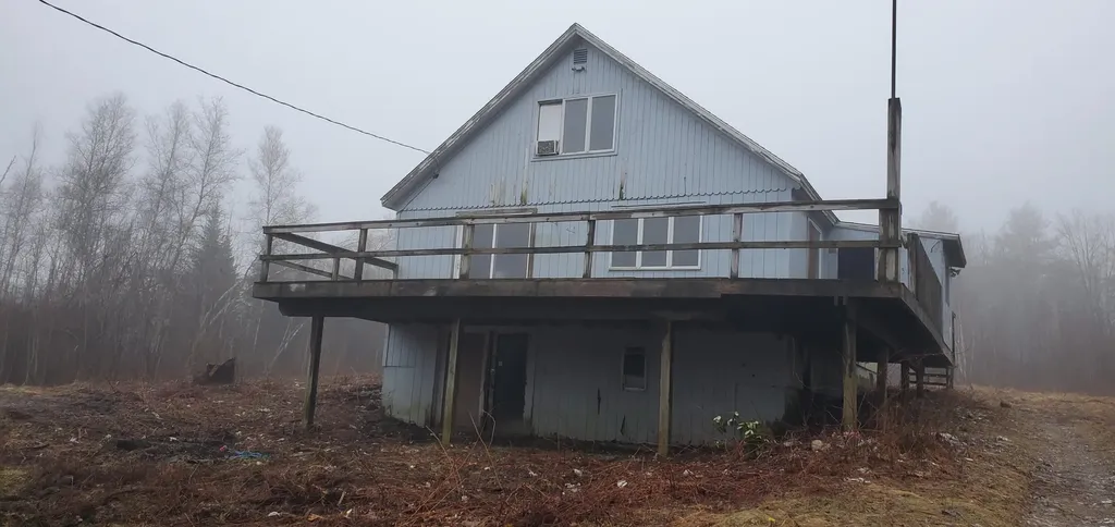 342 New England Road Searsmont ME 04973