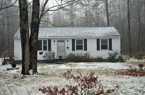 21 Edythe Lane Otisfield ME 04270