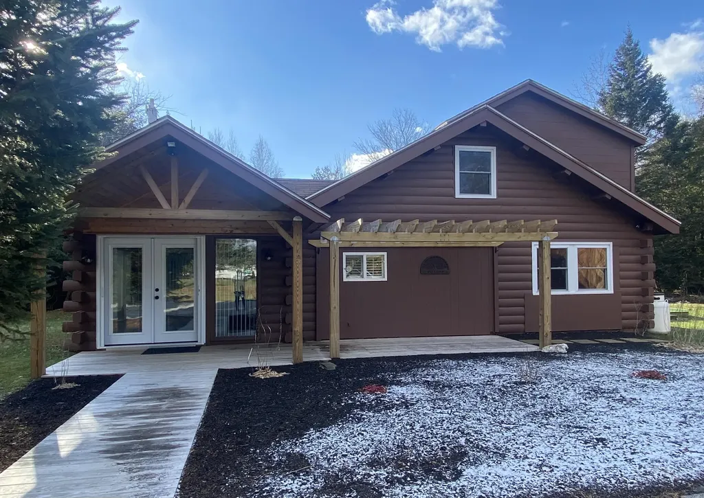 37 W Corinth Road Corinth ME 04427