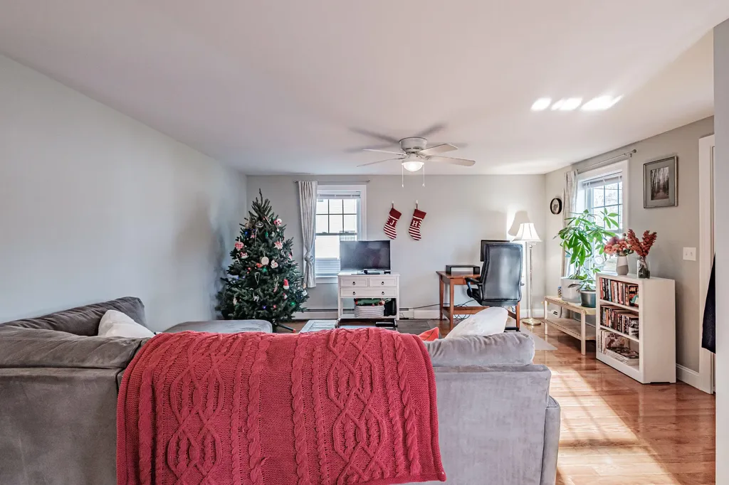 155 W Pleasant Street Westbrook ME 04092