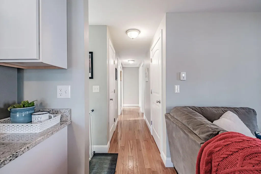 155 W Pleasant Street Westbrook ME 04092