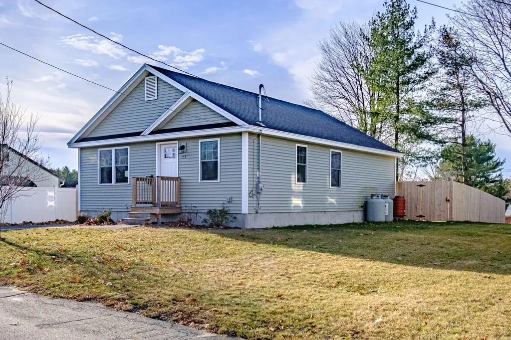 155 W Pleasant Street Westbrook ME 04092