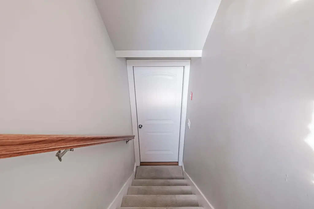 155 W Pleasant Street Westbrook ME 04092