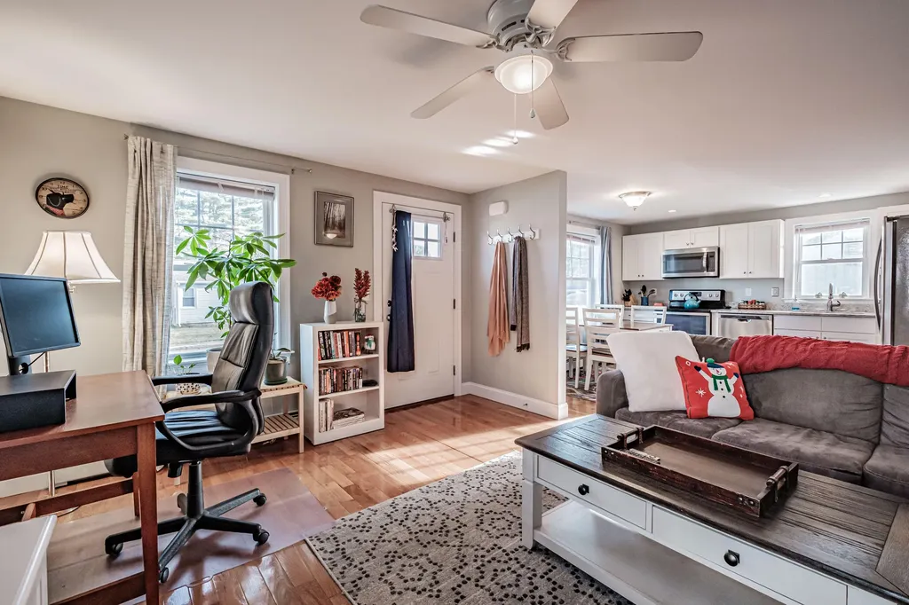 155 W Pleasant Street Westbrook ME 04092
