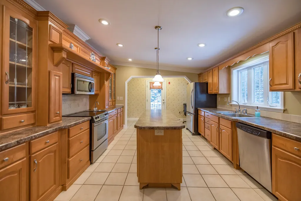 151 Pond Road Lewiston ME 04240
