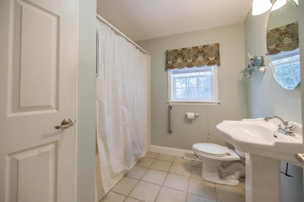 151 Pond Road Lewiston ME 04240