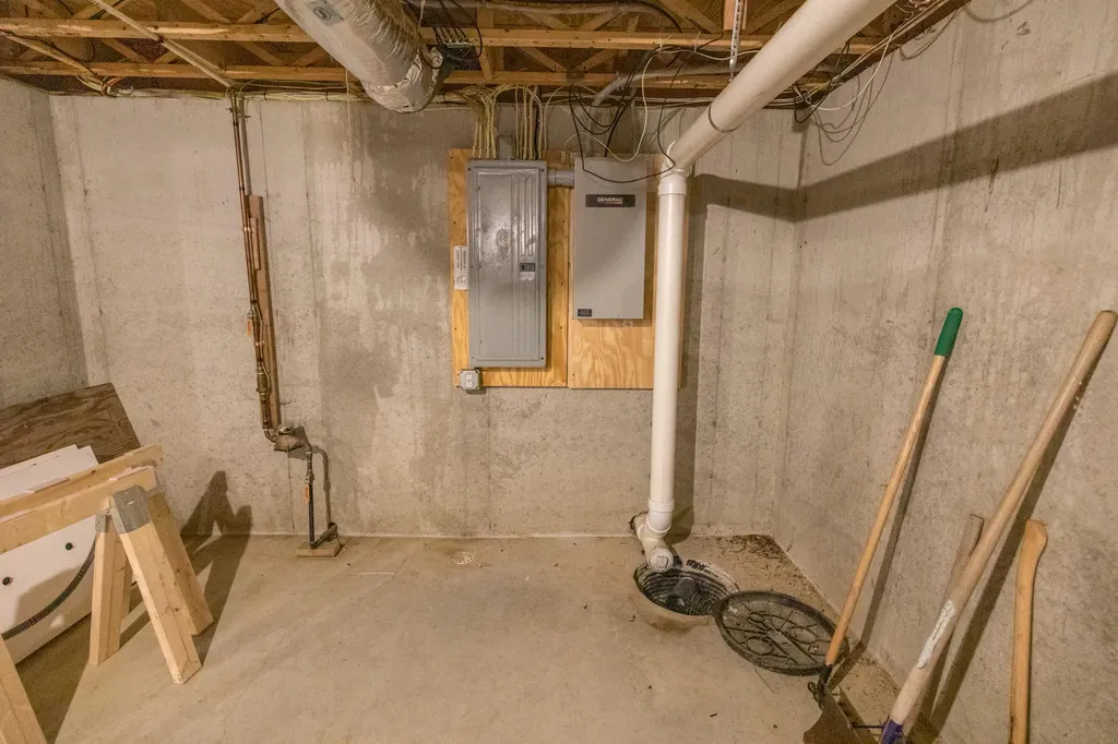 151 Pond Road Lewiston ME 04240