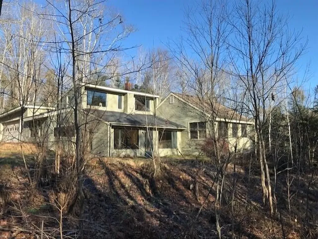 205 Hill Road West Bath ME 04530