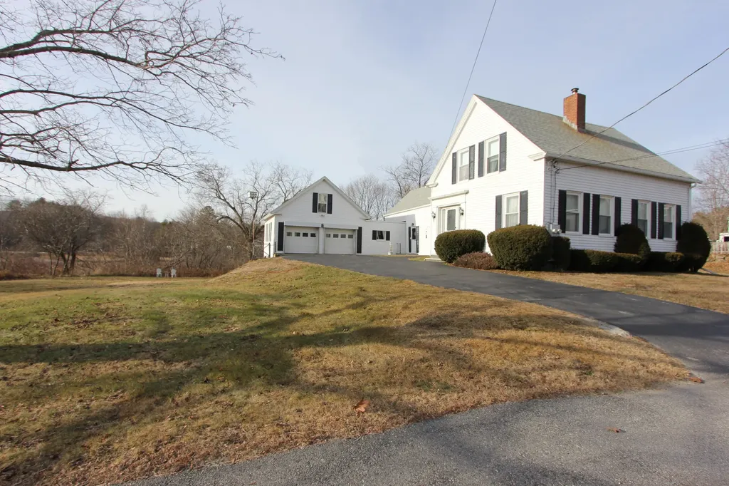 55 Main Street Sabattus ME 04280