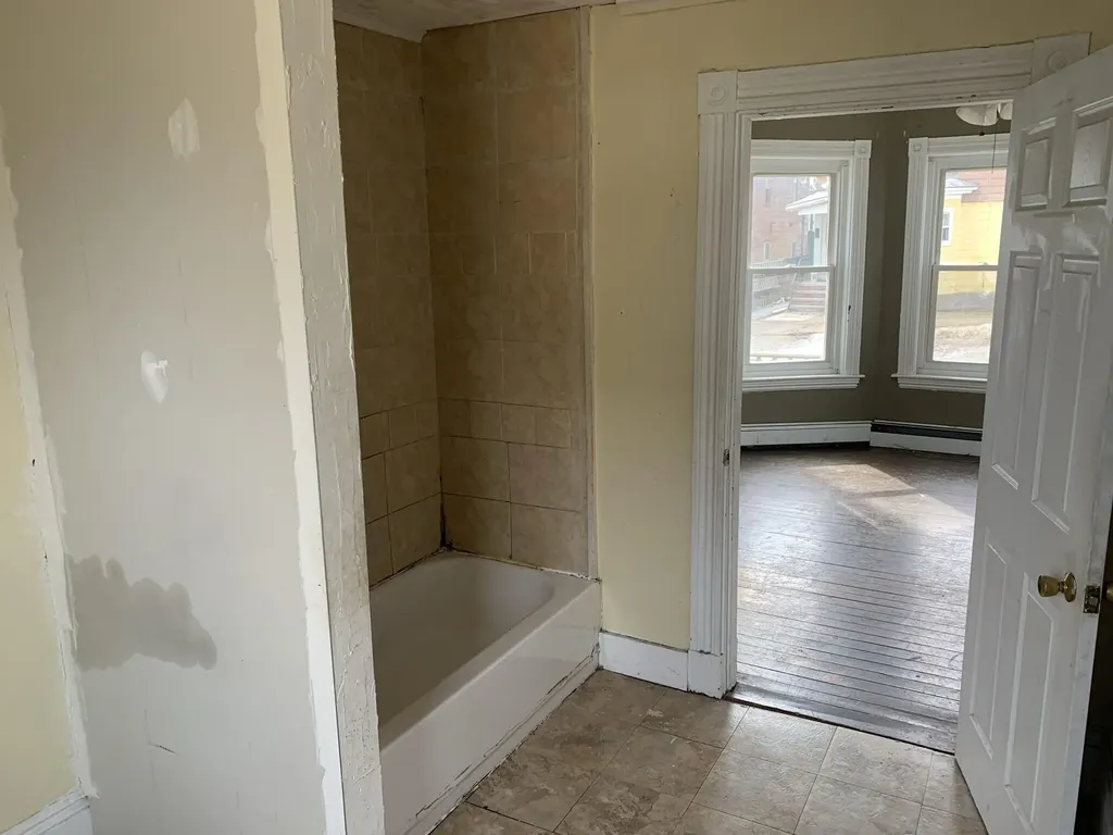 195 Congress Street Millinocket ME 04462