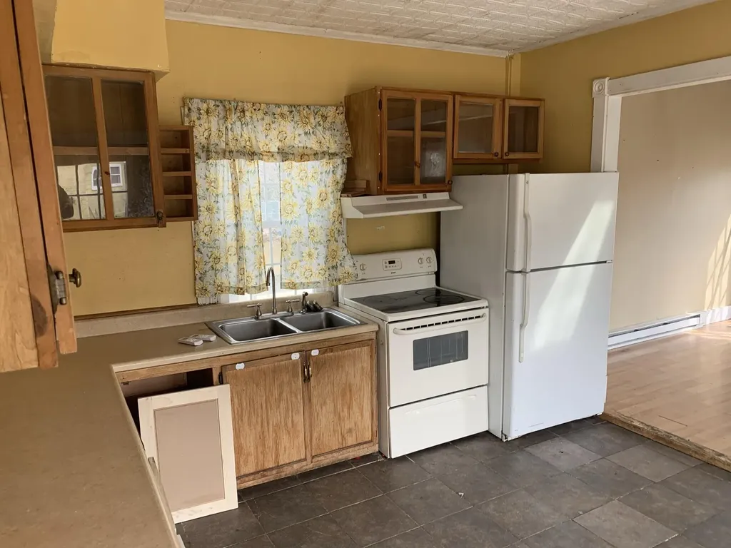 195 Congress Street Millinocket ME 04462