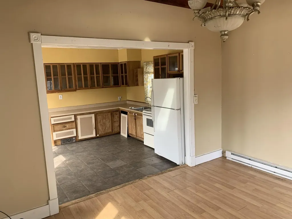 195 Congress Street Millinocket ME 04462