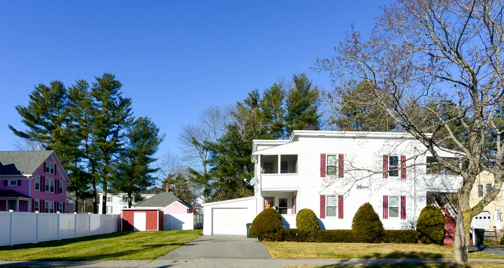 68 Spring Street Saco ME 04072