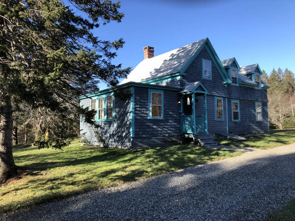 92 Cates Road Harrington ME 04643