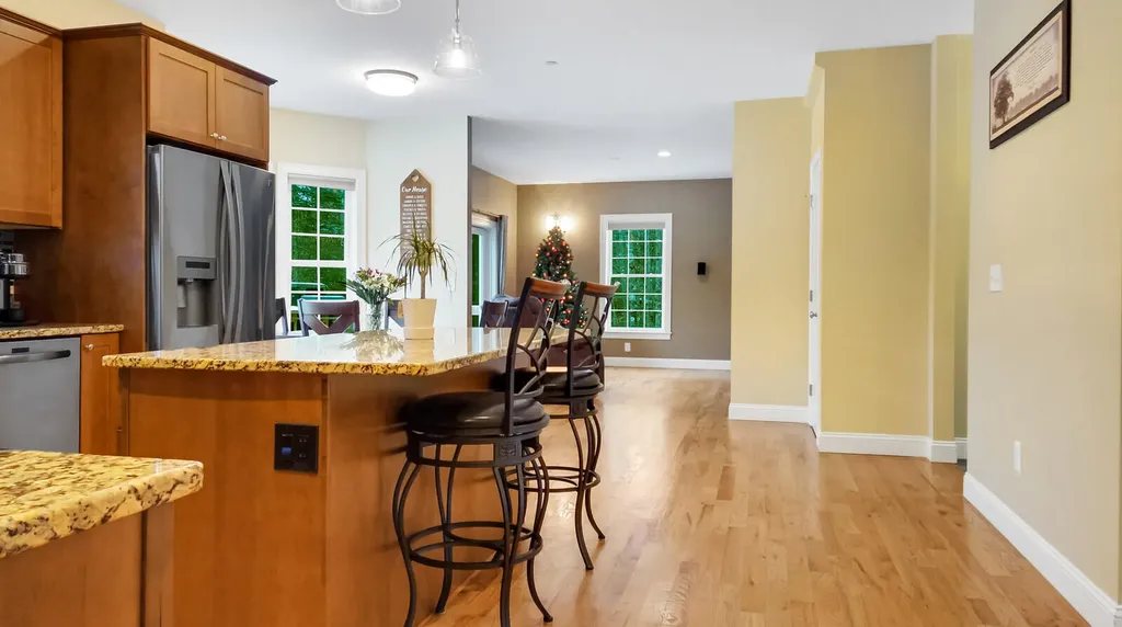 48 Acorn Ridge Road Freeport ME 04032