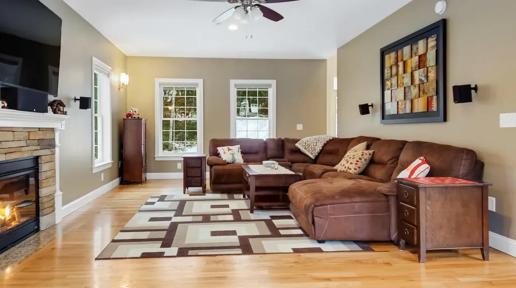 48 Acorn Ridge Road Freeport ME 04032