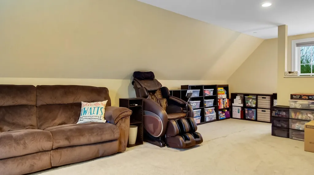 48 Acorn Ridge Road Freeport ME 04032