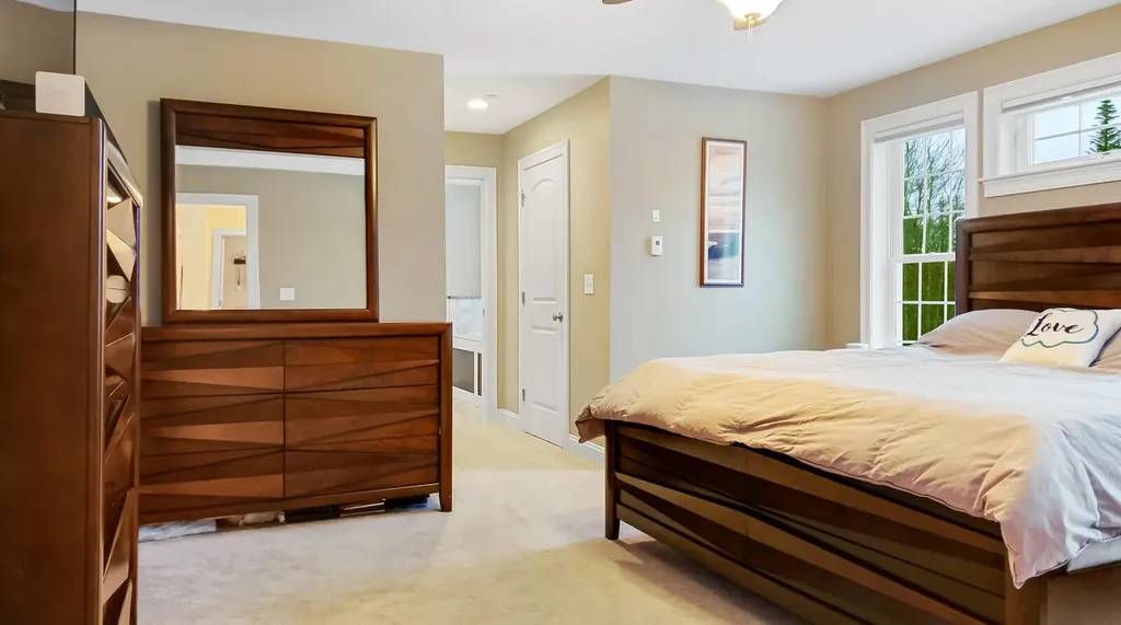 48 Acorn Ridge Road Freeport ME 04032