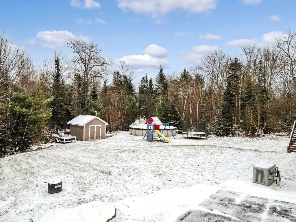 48 Acorn Ridge Road Freeport ME 04032