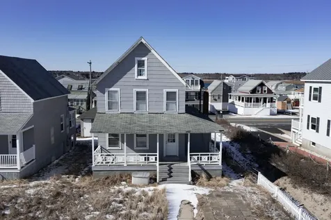 253 Atlantic Avenue Wells ME 04090
